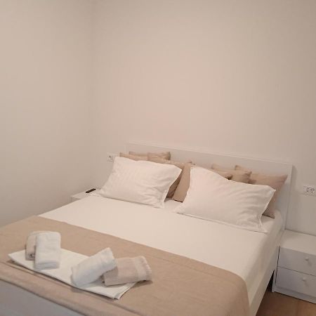 Apartman Kim Makarska Zewnętrze zdjęcie